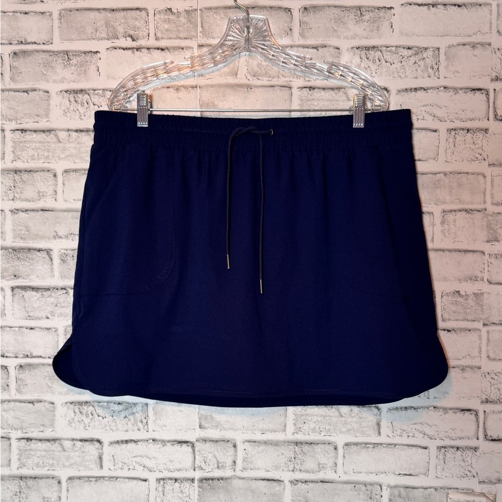 Navy Blue Skort St.Johns Bay size XL petite draw string‎ pockets